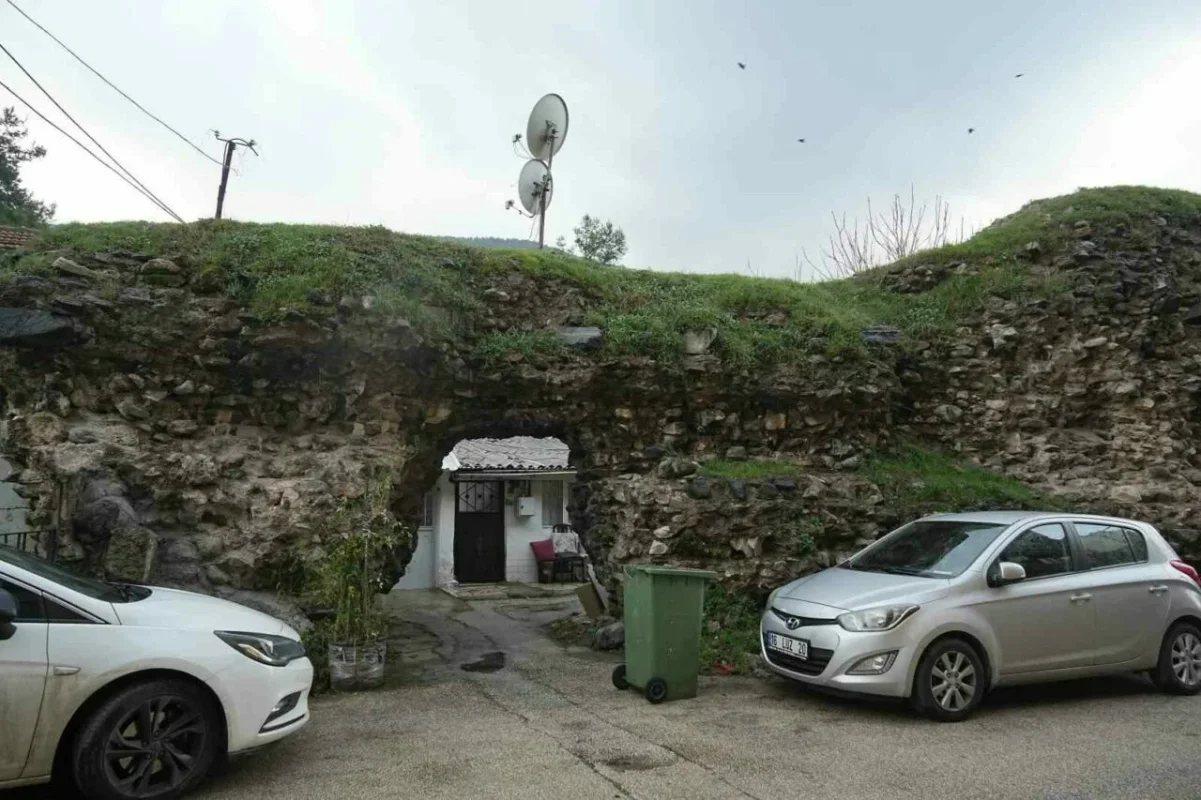 bursa_surlari_1.webp bursa_surlari_1.webp