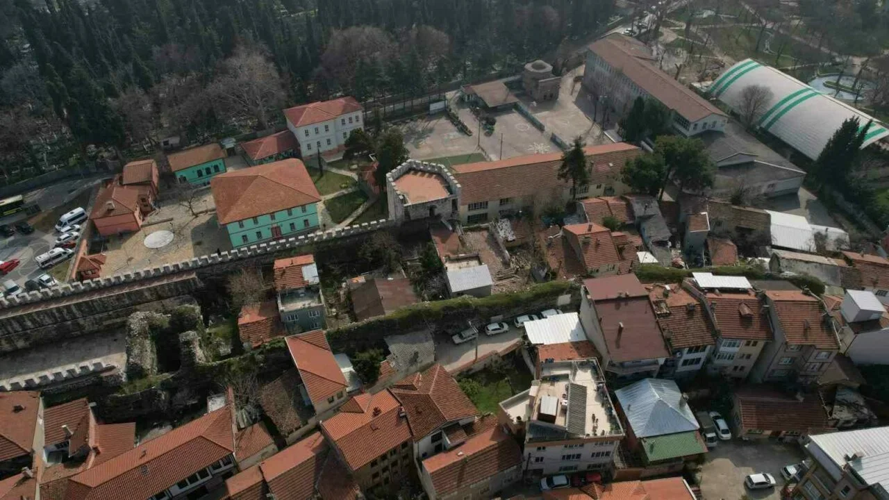 bursa_surlari_3.webp bursa_surlari_3.webp