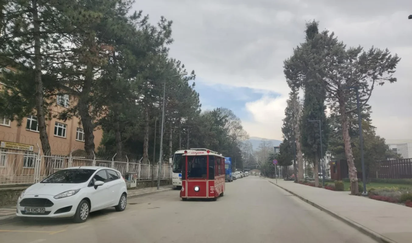 inegolde-nostaljik-tramvay-seferleri-basliyor.webp inegolde-nostaljik-tramvay-seferleri-basliyor.webp