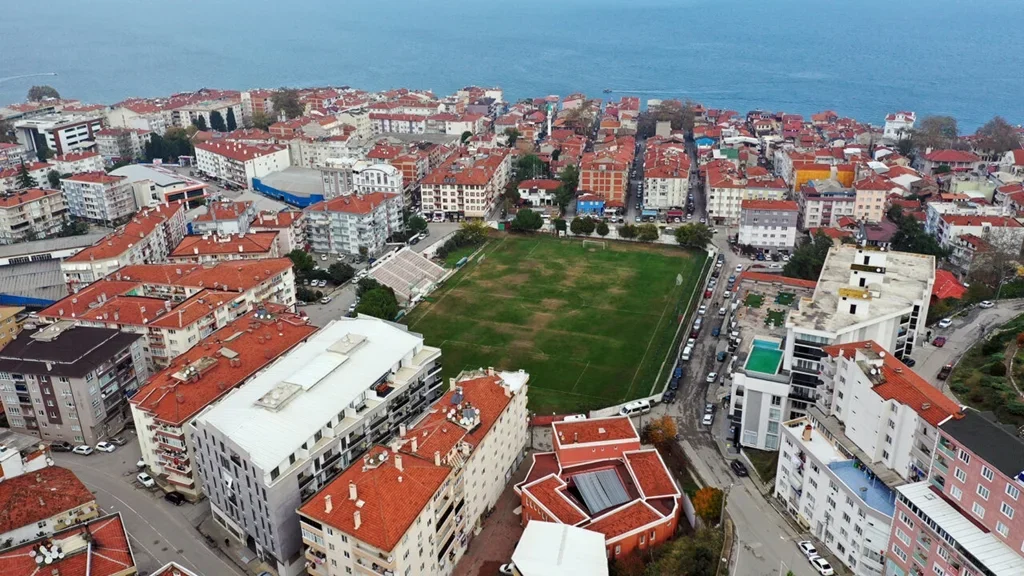 mudanya_stadyum_1.webp