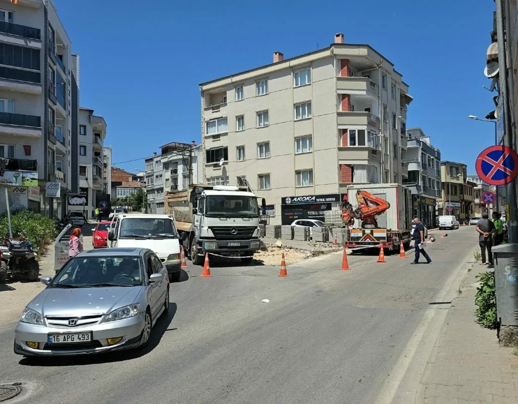 bursa-mudanyada-alternatif-yolda-genisletme-calismalari-basladi_56d8c46a7d2e.webp