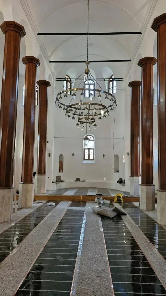 bursa_ozluce_cami_2.webp
