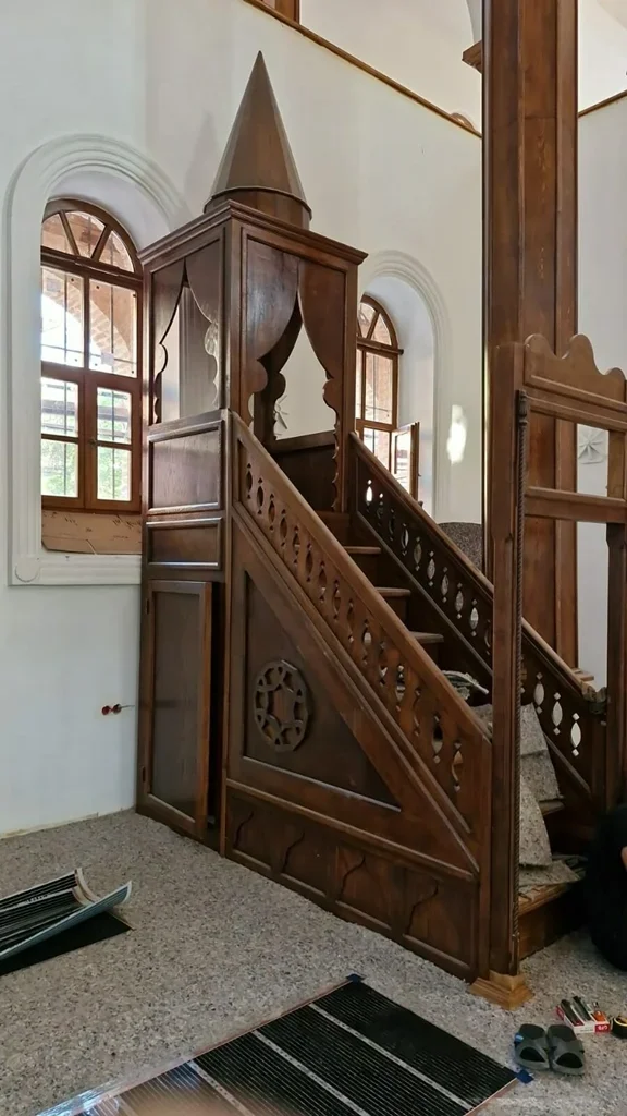 bursa_ozluce_cami_3.webp