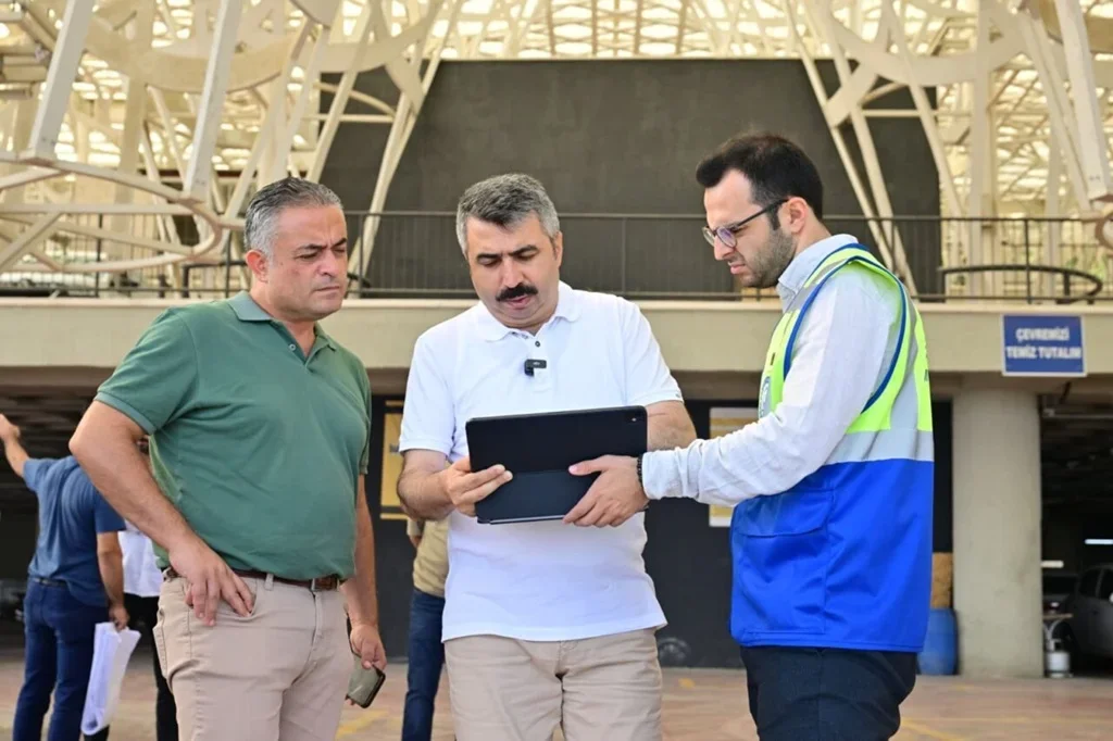 yildirim_piremir_pazar_yeri_2.webp