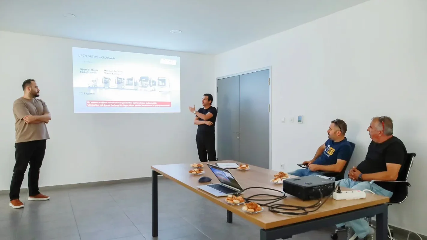 bttbus_3.webp bttbus_3.webp