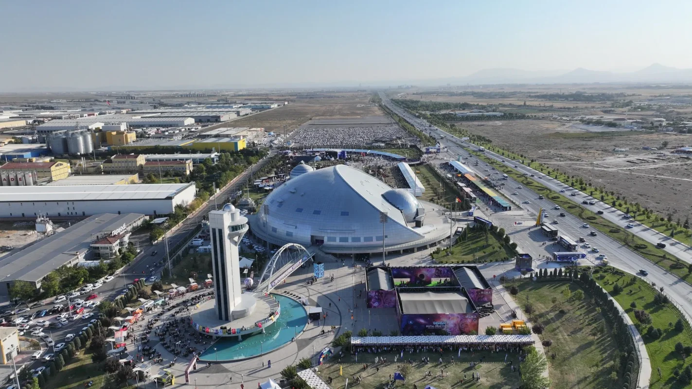 20250822_211206.webp 20250822_211206.webp