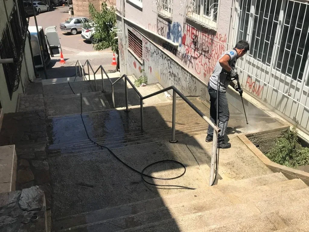 35982_MTY4YWVhZT.webp