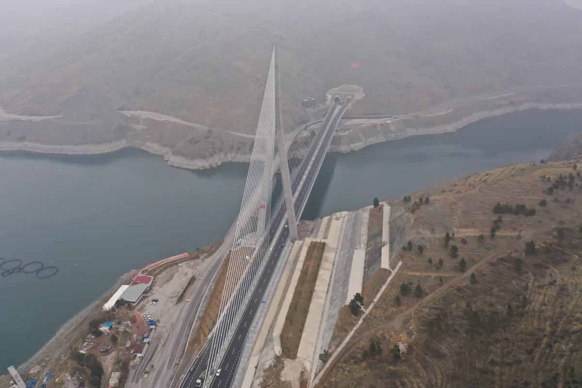 Kömürhan Köprüsü (9)-min.webp Kömürhan Köprüsü (9)-min.webp