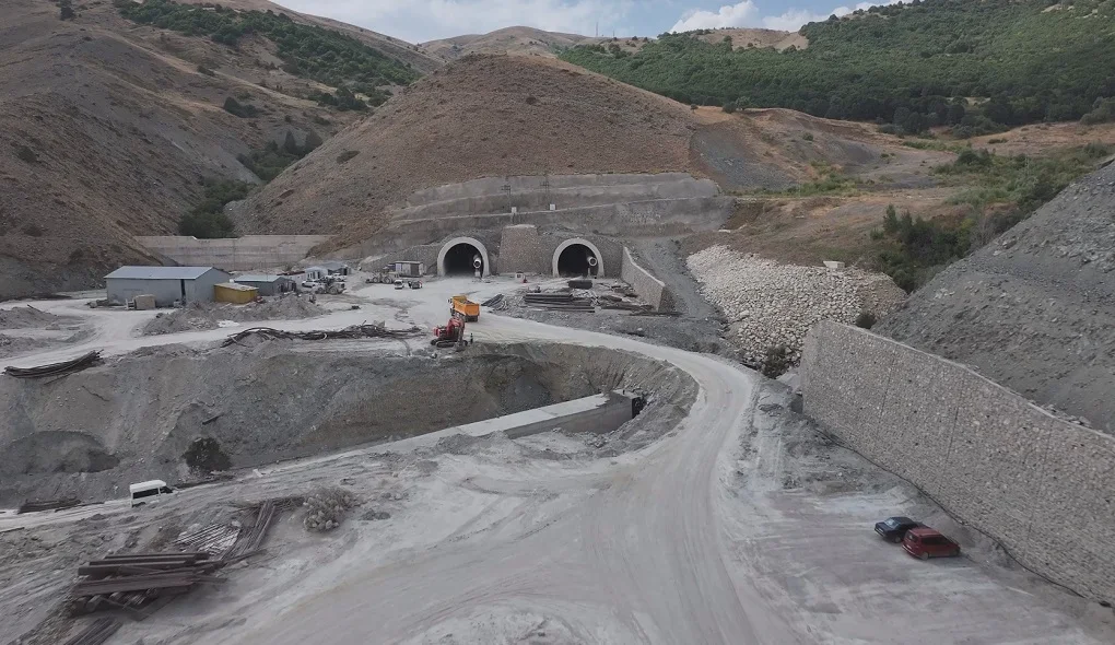 KOPTüneliveAşkale-MadenYoluŞantiyeZiyareti2025.09.03 (2).webp KOPTüneliveAşkale-MadenYoluŞantiyeZiyareti2025.09.03 (2).webp