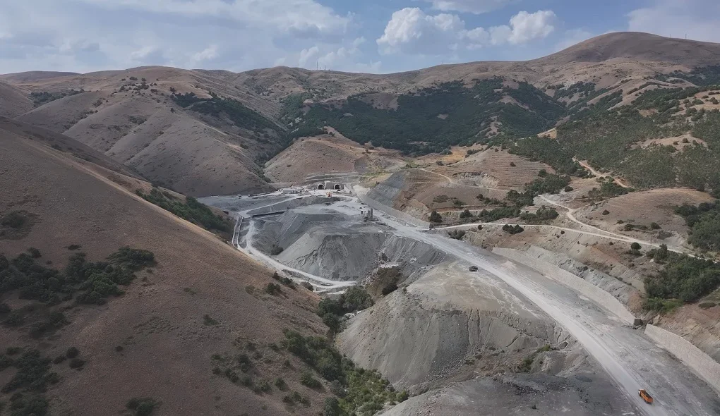 KOPTüneliveAşkale-MadenYoluŞantiyeZiyareti2025.09.03.webp KOPTüneliveAşkale-MadenYoluŞantiyeZiyareti2025.09.03.webp