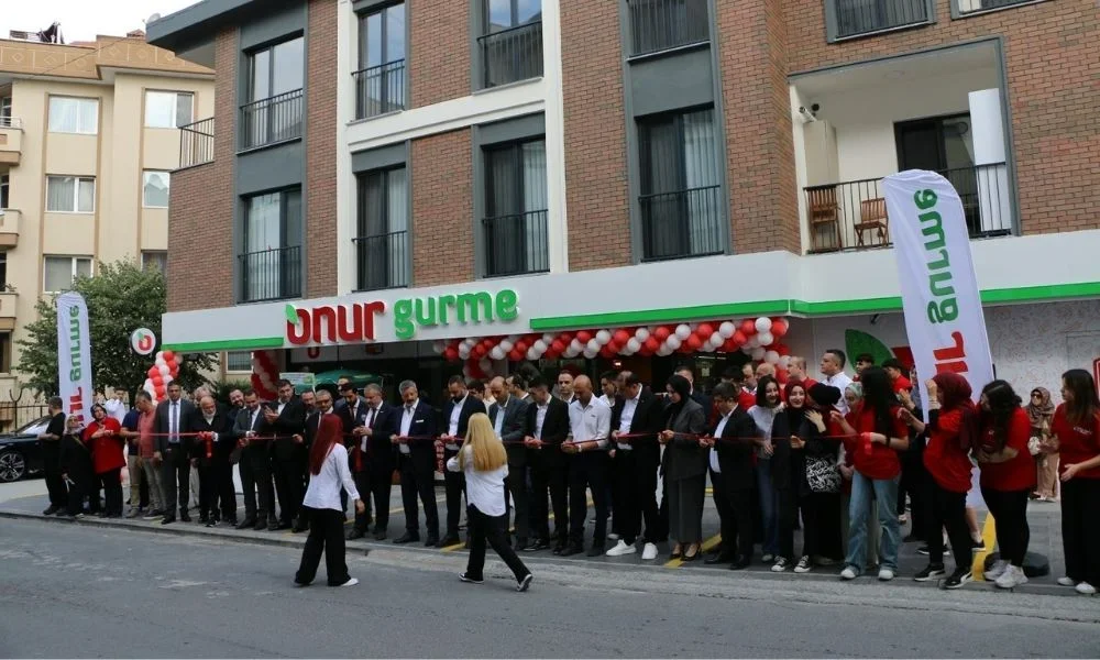 Onur-Marketten-gurme-konseptiyle-yeni-bir-acilis-daha.webp