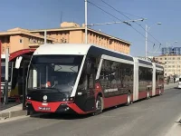 Malatya_trolleybus_4403_at_Bugday_Pazari_in_2017.webp