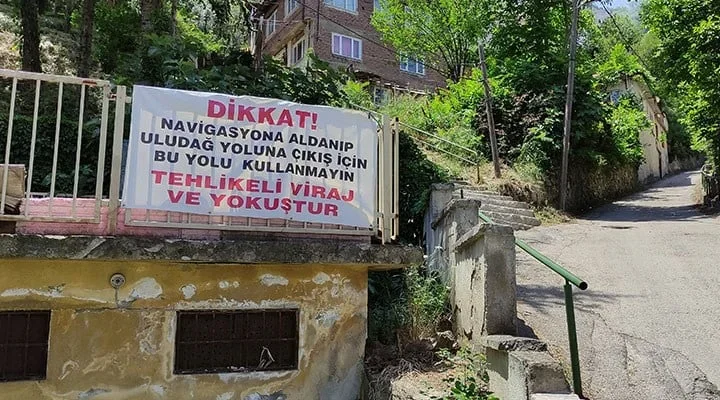 uludag-a-cikan-suruculere-navigasyon-uyarisi-bu-yolu-kullanmayin-1032823-5.webp uludag-a-cikan-suruculere-navigasyon-uyarisi-bu-yolu-kullanmayin-1032823-5.webp