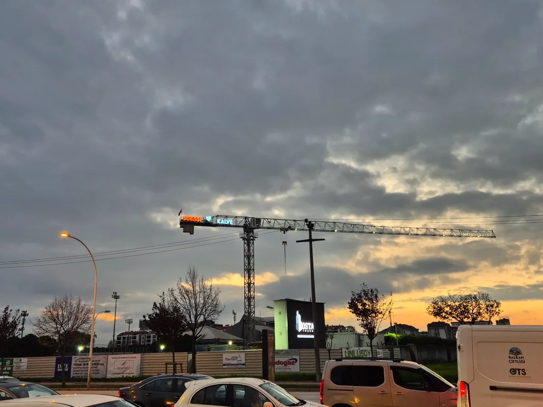 20251201_174950.webp 20251201_174950.webp