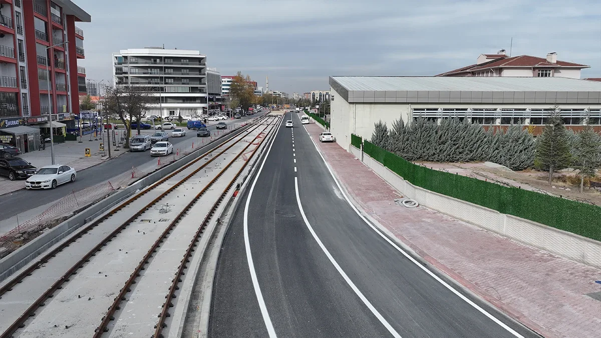 konya-adliye-tramvay-4.webp