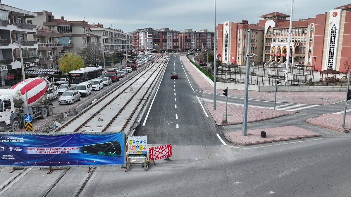 konya-adliye-tramvay-2.webp