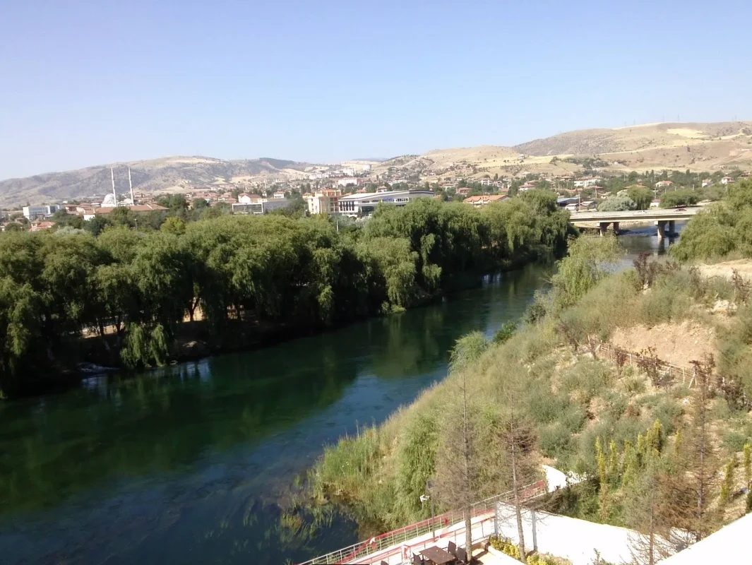 Ekran Resmi 2025-12-15 00.35.27.webp