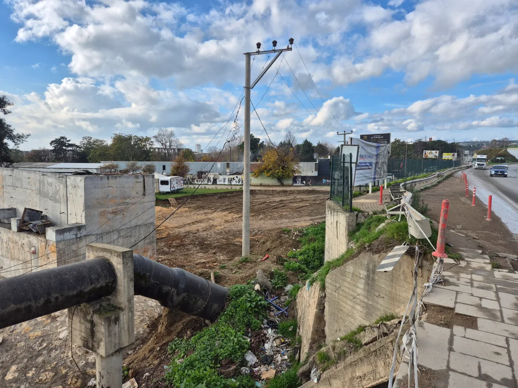 20251215_144343.webp 20251215_144343.webp