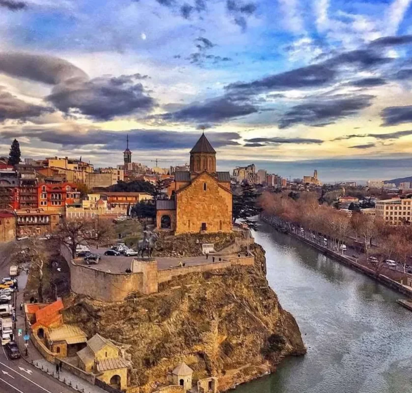 Gürcistan-Tiflis.webp