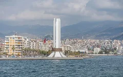 TR_Izmir_asv2020-02_img37_Karşıyaka_monument.webp