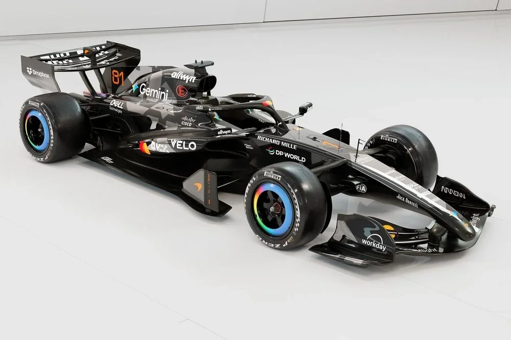 mclaren-mcl40-barcelona-test-l.webp