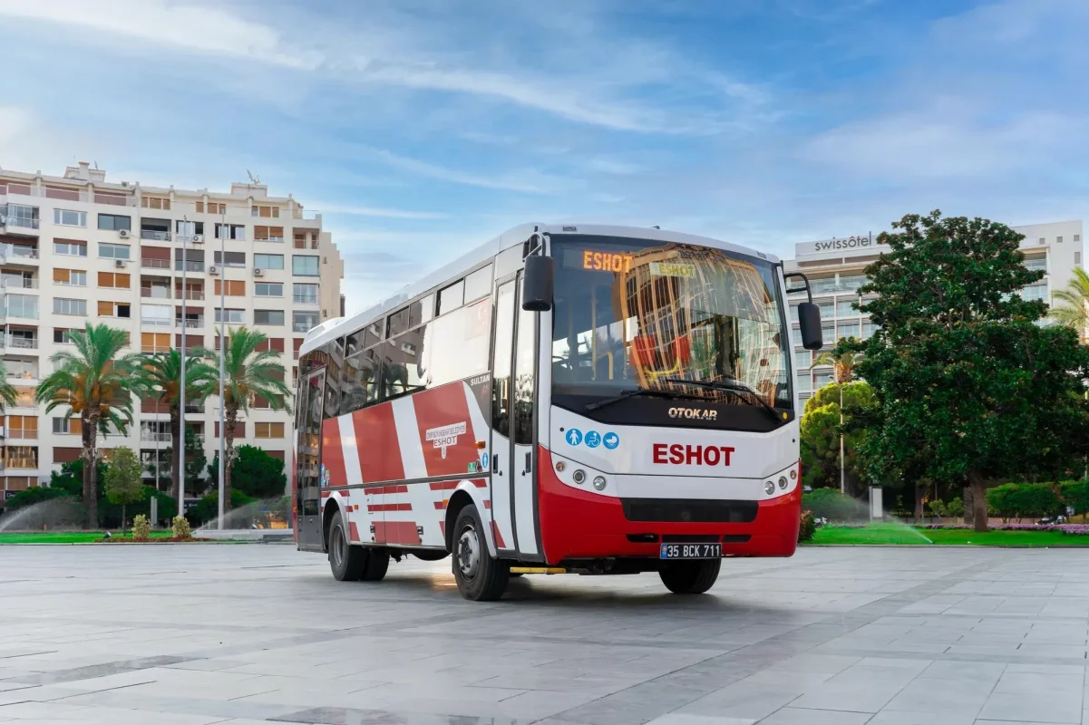 Eshot-Otokar-Sultan-Turkey-Midi-Buses.webp