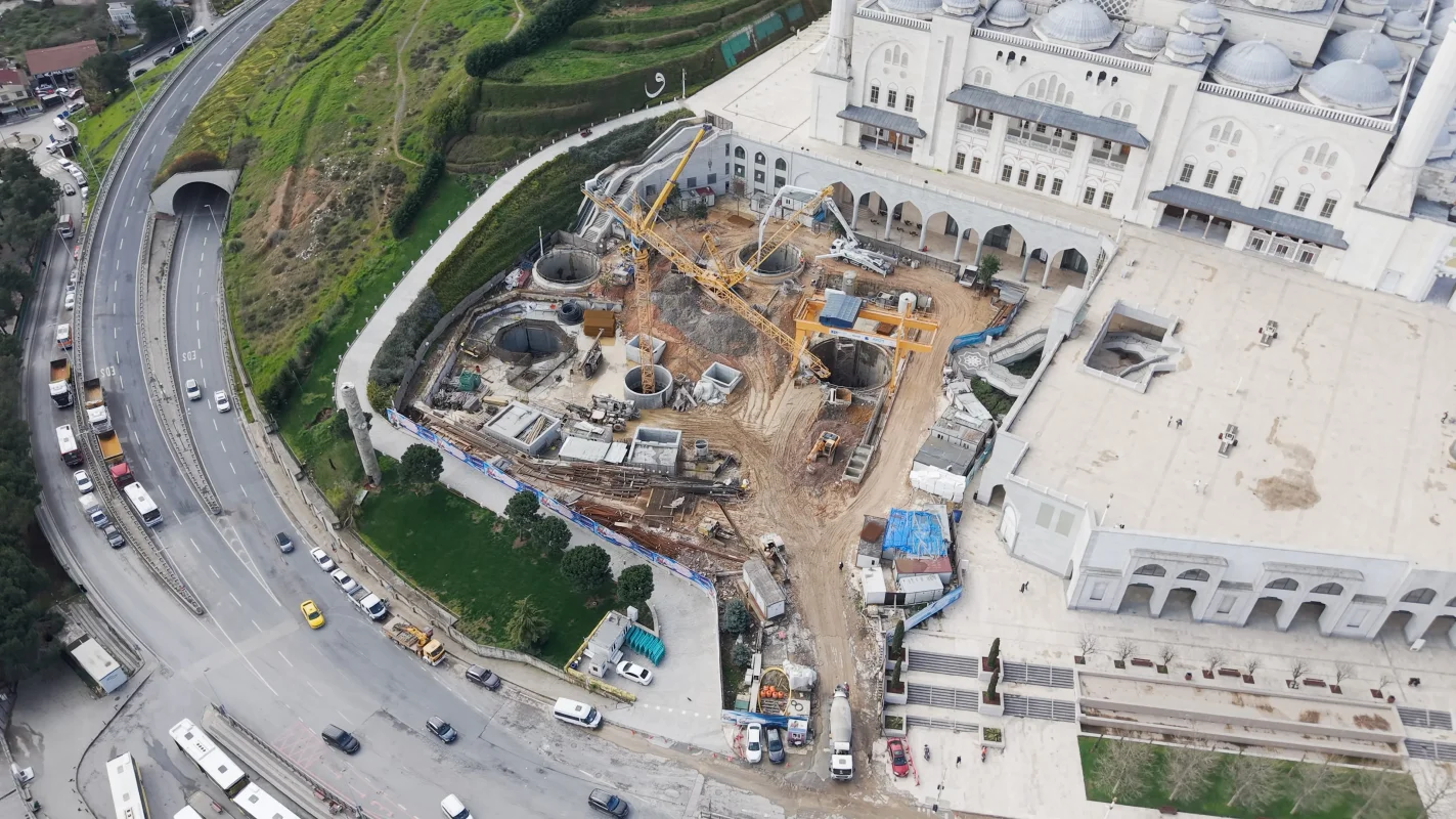 Çamlıca camii1.webp