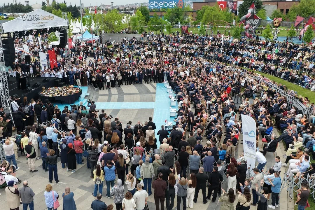 gastrofest_blk_2.webp