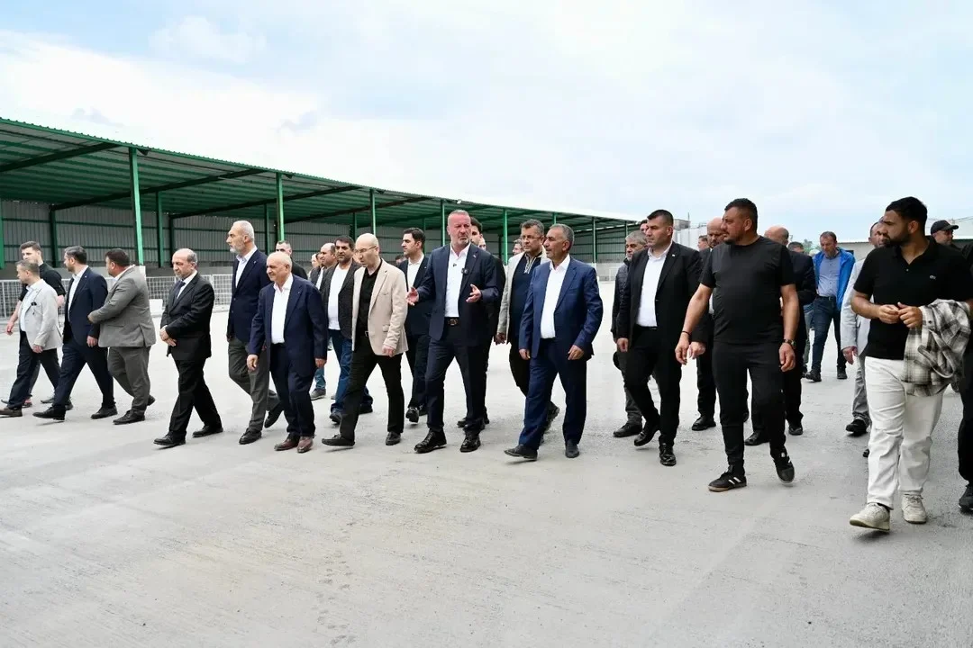 kbey_hayvan_pazari_5.webp