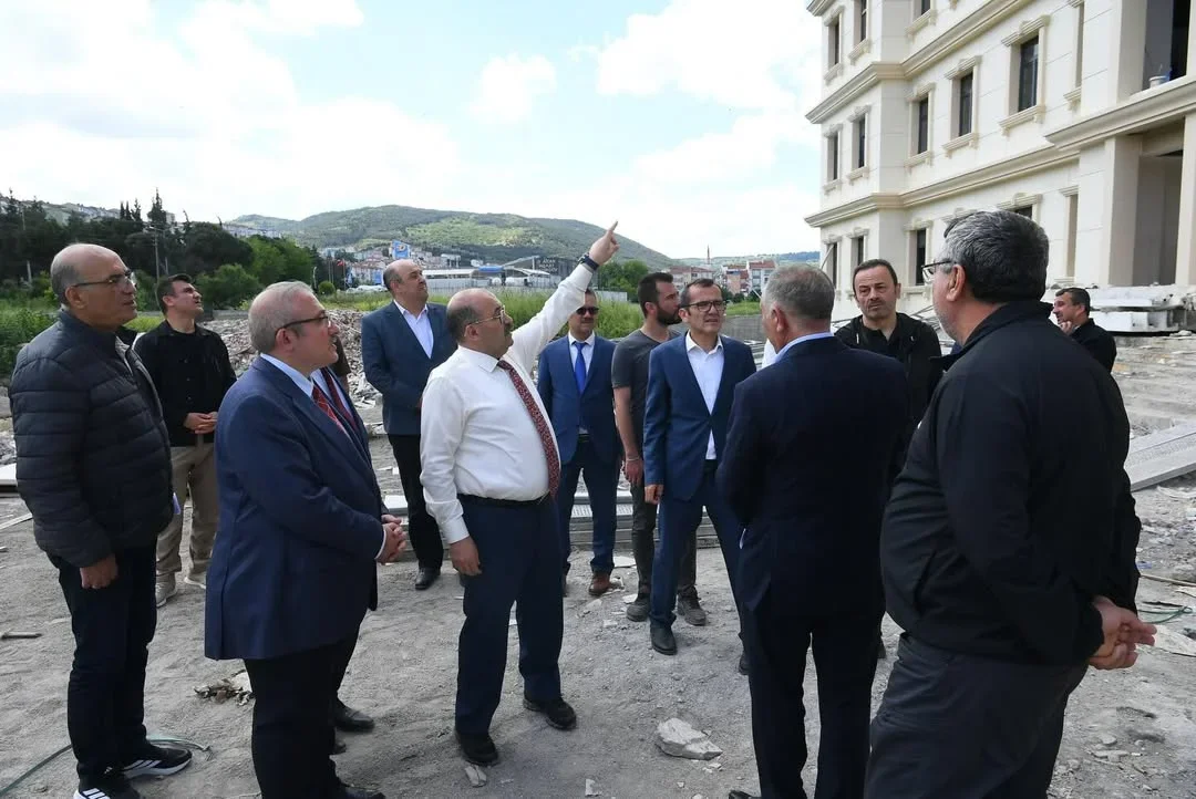 bkesir_karesi_kaymakamlik_3.webp