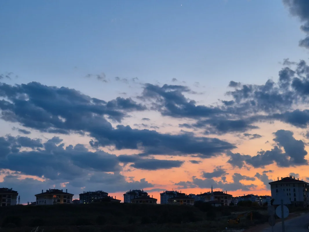 20260601_204721.webp