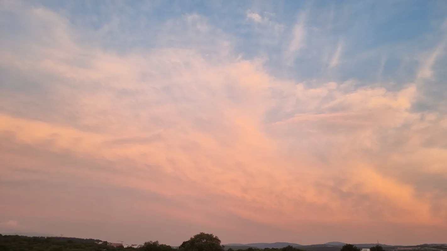 20260609_203343.webp