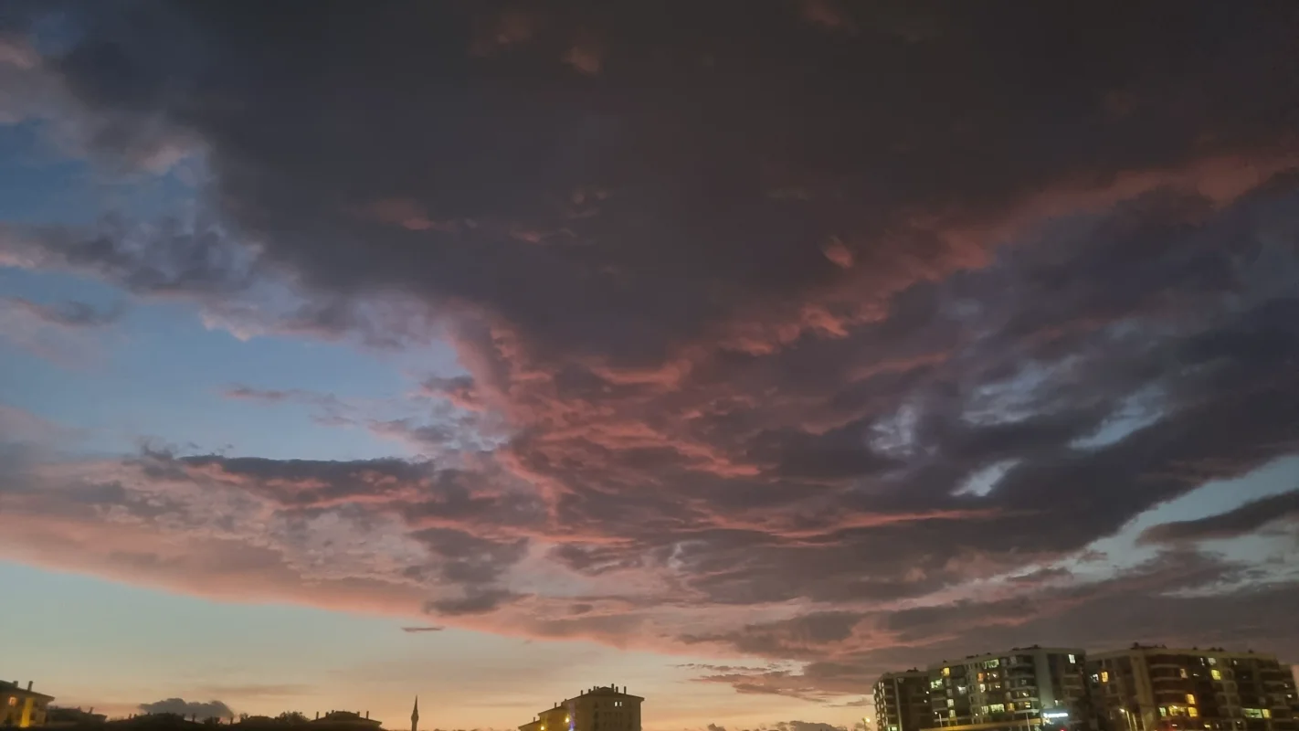 20260619_212024.webp