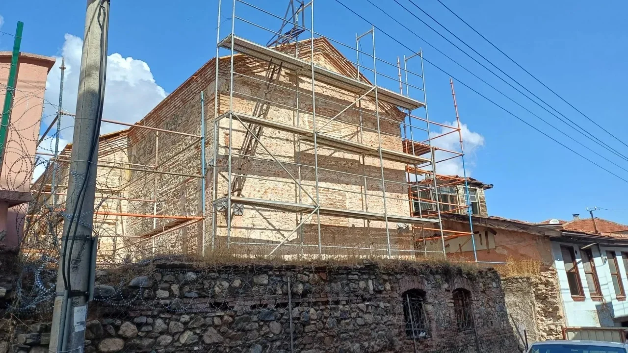 setbasi_kilise_1.webp