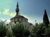 Alsancak_hocazade_camii.webp