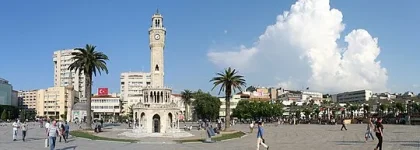 Izmir_Konak_Square.webp