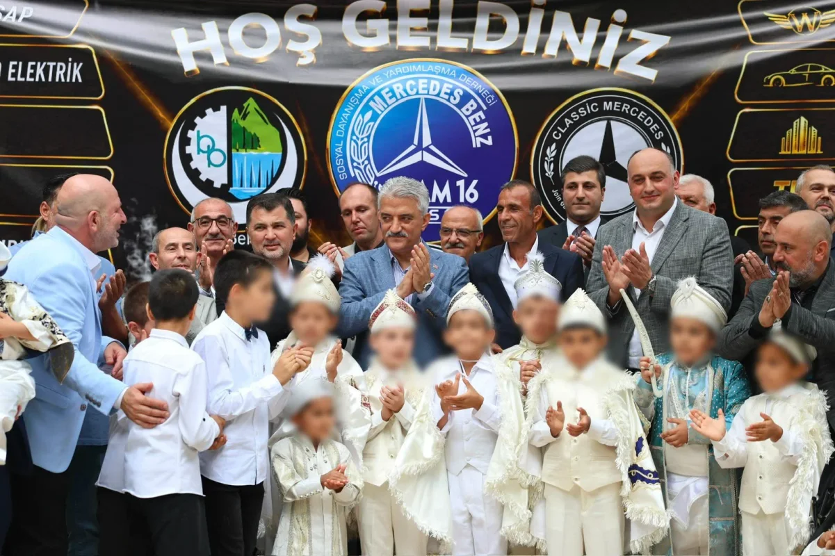 HOJ0-GtXIAAydhp.webp