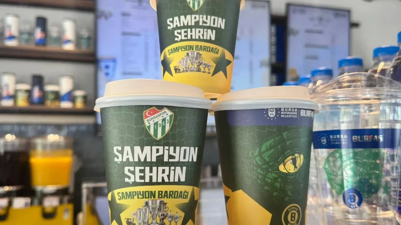 bursaspor_bardaklar.webp