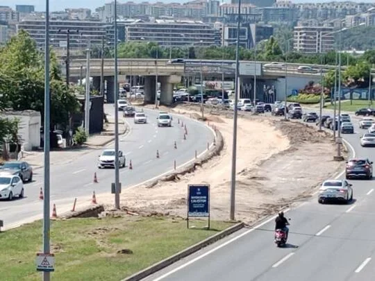 3-yazi-icin-mudanya-yolu-en-keyifli-yol-olmaktan-cikti-iki-yonde-de-asilamiyor40319witjto-540...webp