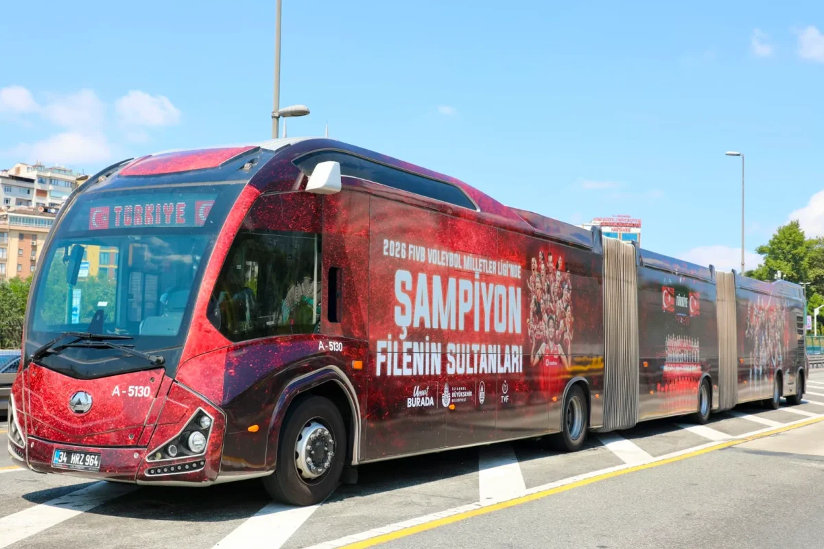 sampiyonlar-iett-ile-istanbulda-2.webp