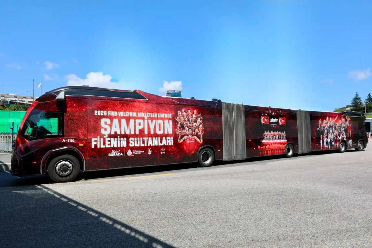 sampiyonlar-iett-ile-istanbulda-1.webp