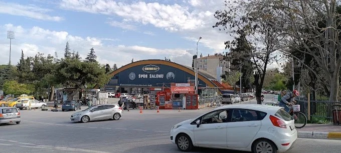 kurtdereli_kapali_spor_salonu_2.webp