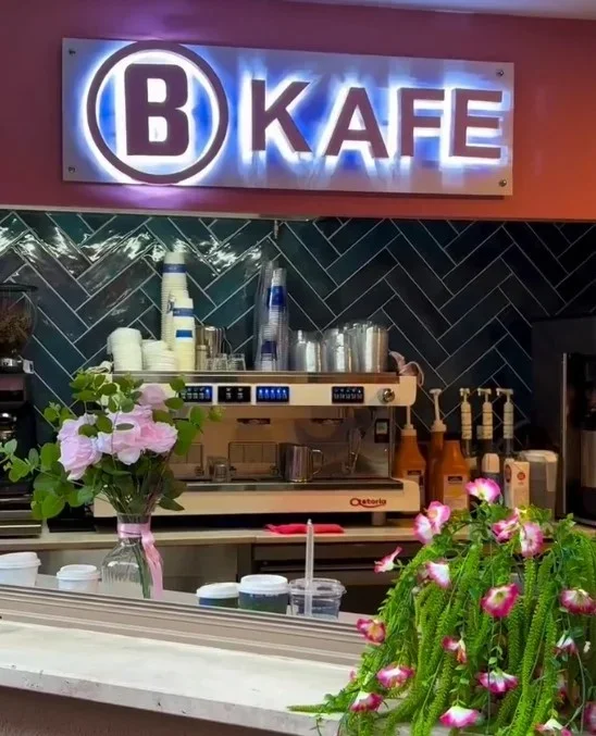 b_kafe_2.webp