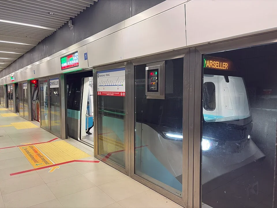 Parseller_Metro_İstasyonu_2025.webp