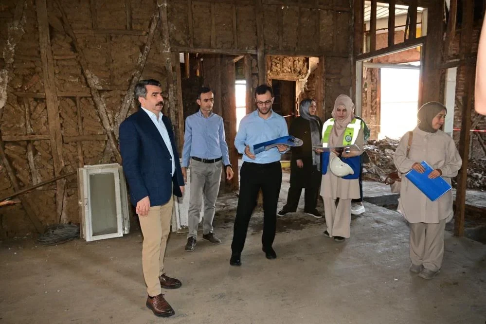 osman_sevki_uludag_kutuphane_2.webp