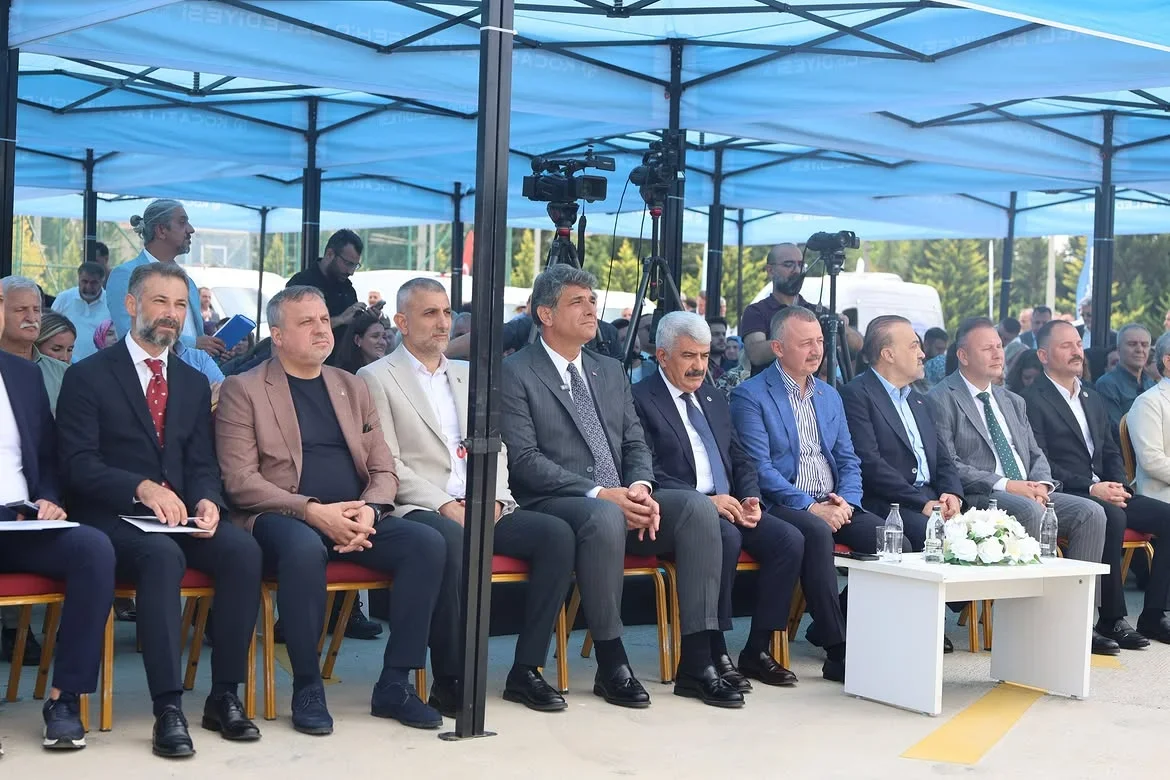 kartepe_tramvay_10.webp