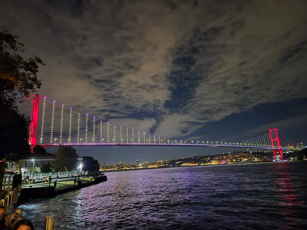 20260918_204029.webp