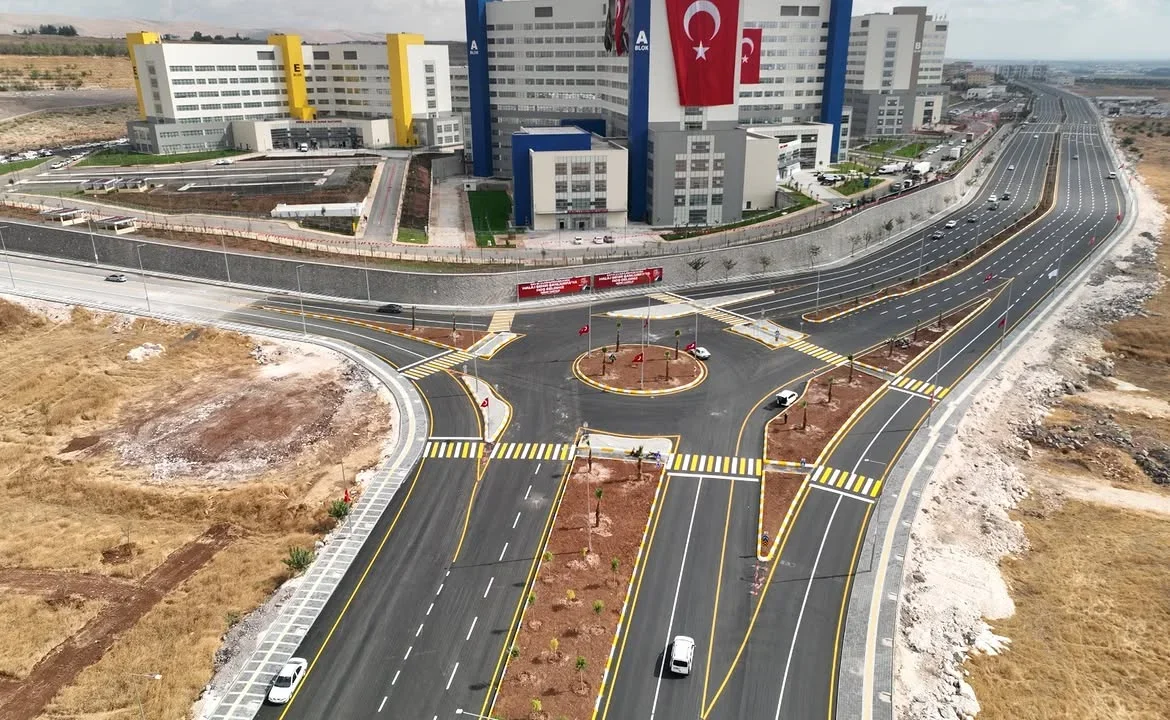 urfa_sh_yolu_2.webp