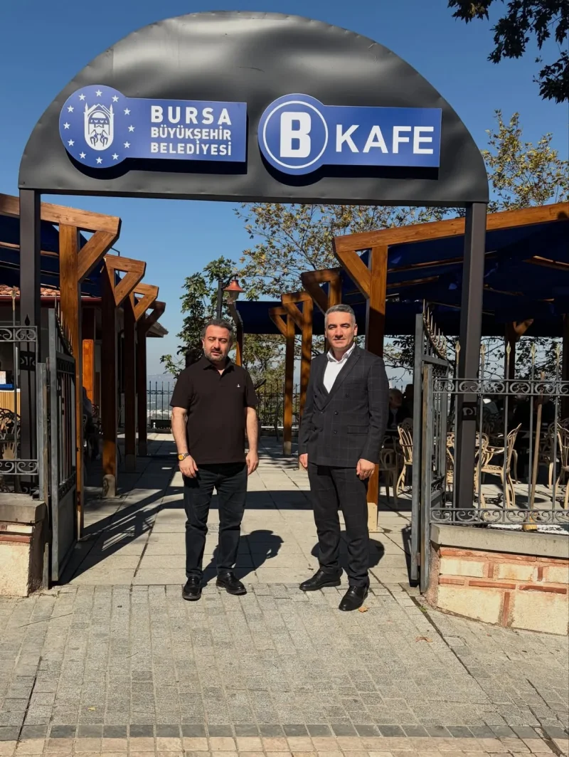 1_murat_b_kafe_4.webp