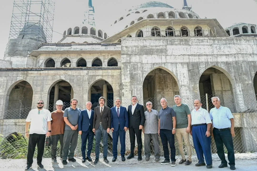 uludag_uni_cami_1.webp